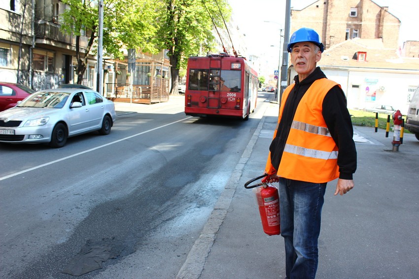 Miloš Đorđević pritekao je u pomoć vozačima "Laste"