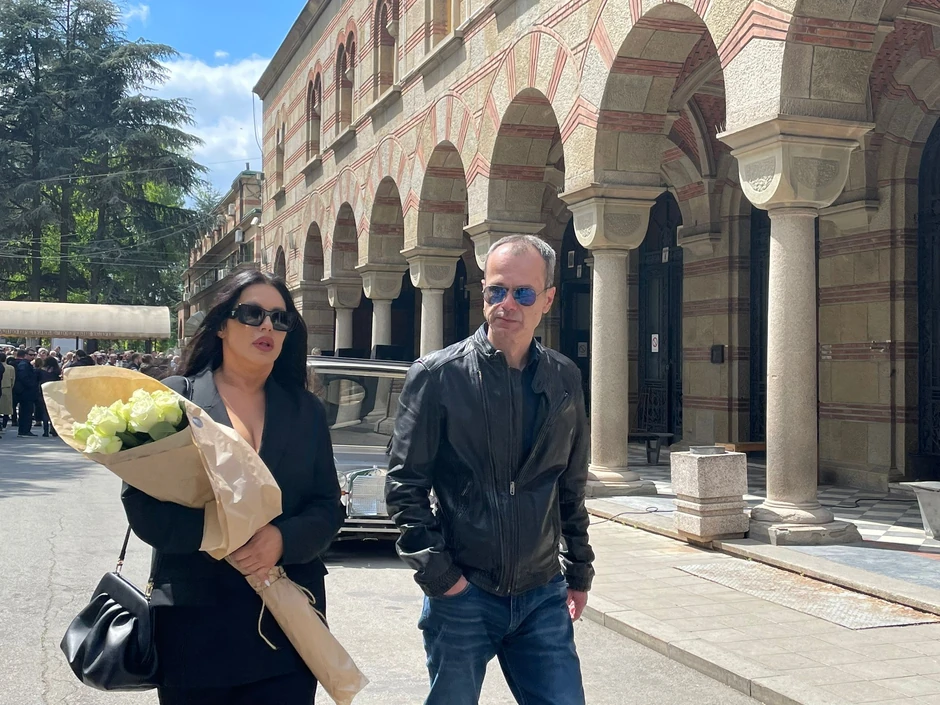 Seka Aleksić na sahrani Saše Vidića