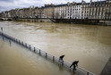 Powódź w Paryżu i ulewne deszcze w całej Francji