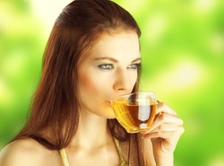 Zielona herbata chroni kobiety przed rakiem