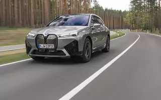 Sprawdziłem, czy 1100 Nm czyni BMW iX M60 godnym litery M