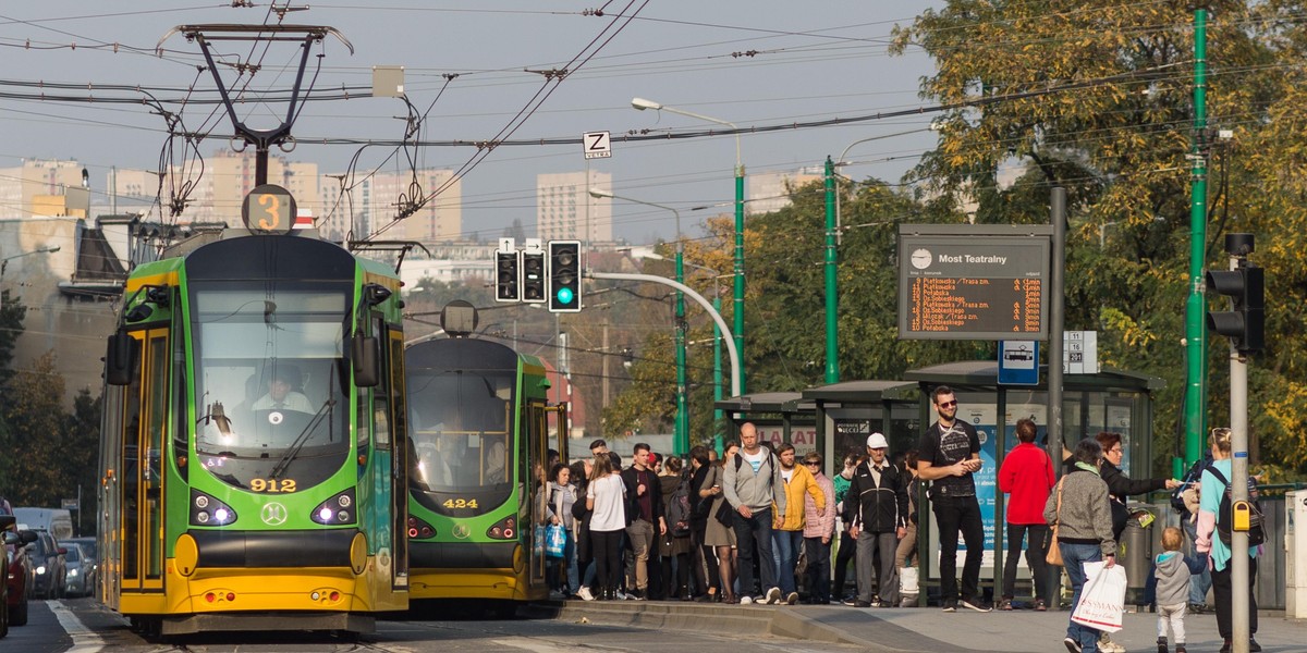 Biletomaty naciągają pasażerów