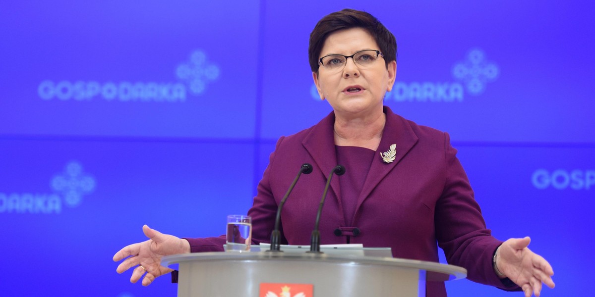 Trudne pytanie do premier Szydło o aneks do raportu WSI.