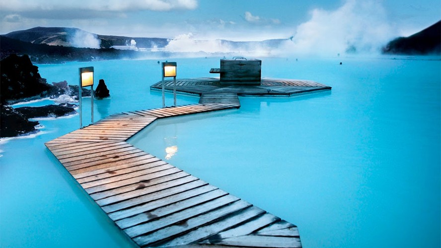 Blue Lagoon - naturalne geotermalne SPA, Islandia / fot. bluelagoon.com