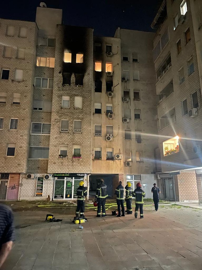 Požar na Novom Beogradu u Ulici antifašističke borbe