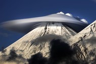 Lenticular Clouds in Russia / Lenticular Clouds in Russia /1162284