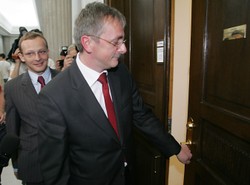 PO nie chce głowy szefa IPN