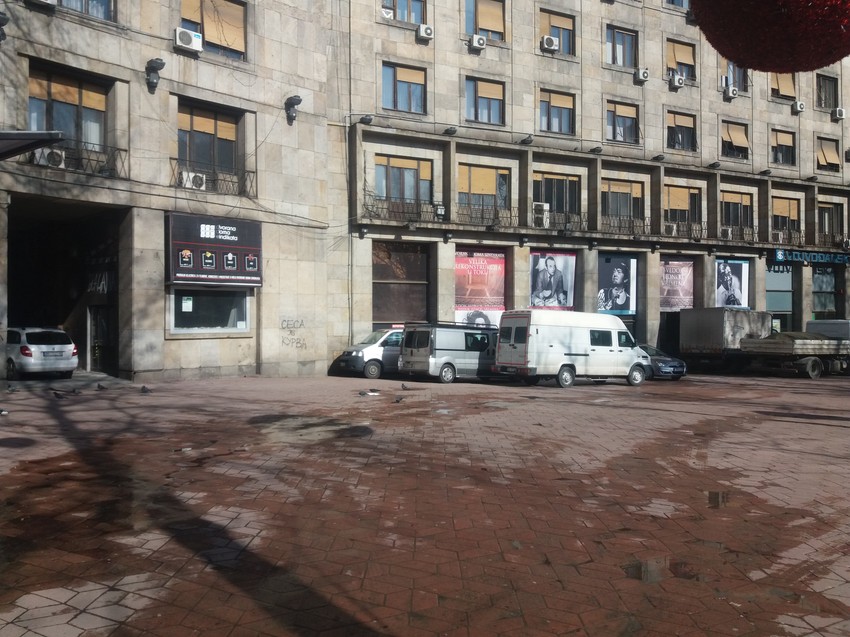 Plato ispred Doma sindikata