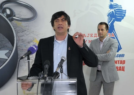 Milenić SNS želi nasilnički da dođe na vlast Blic