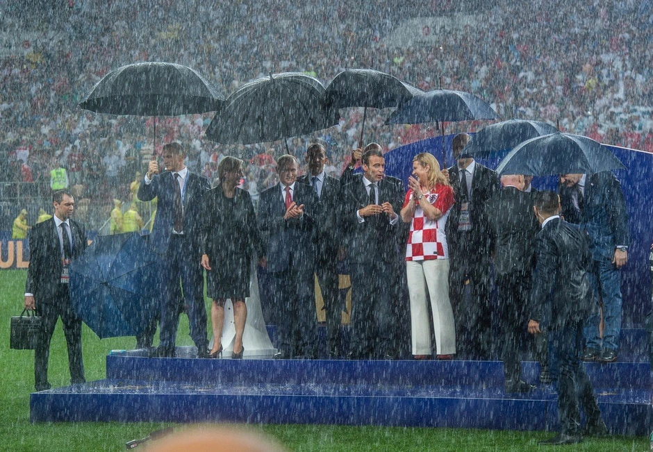 Mundijal u senci nepopularnih političkih mera