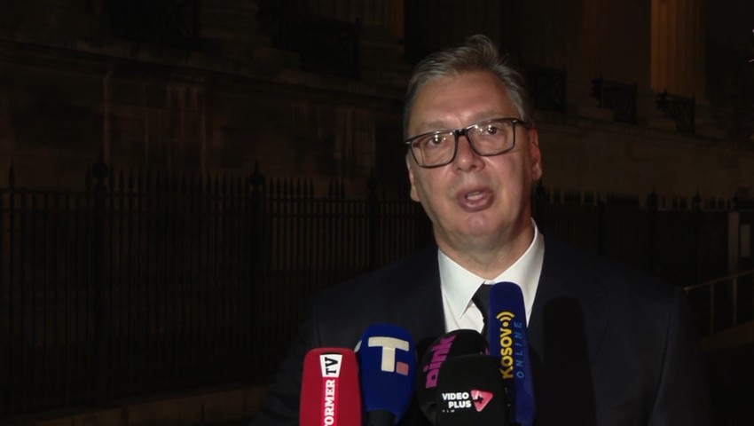 Vučić u Parizu 