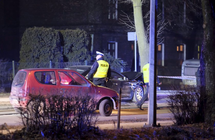 Uderzył w auto premier. Już ma zarzuty. Słusznie?