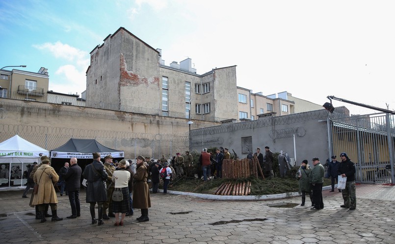 Rekonstrukcje historyczne na Rakowieckiej