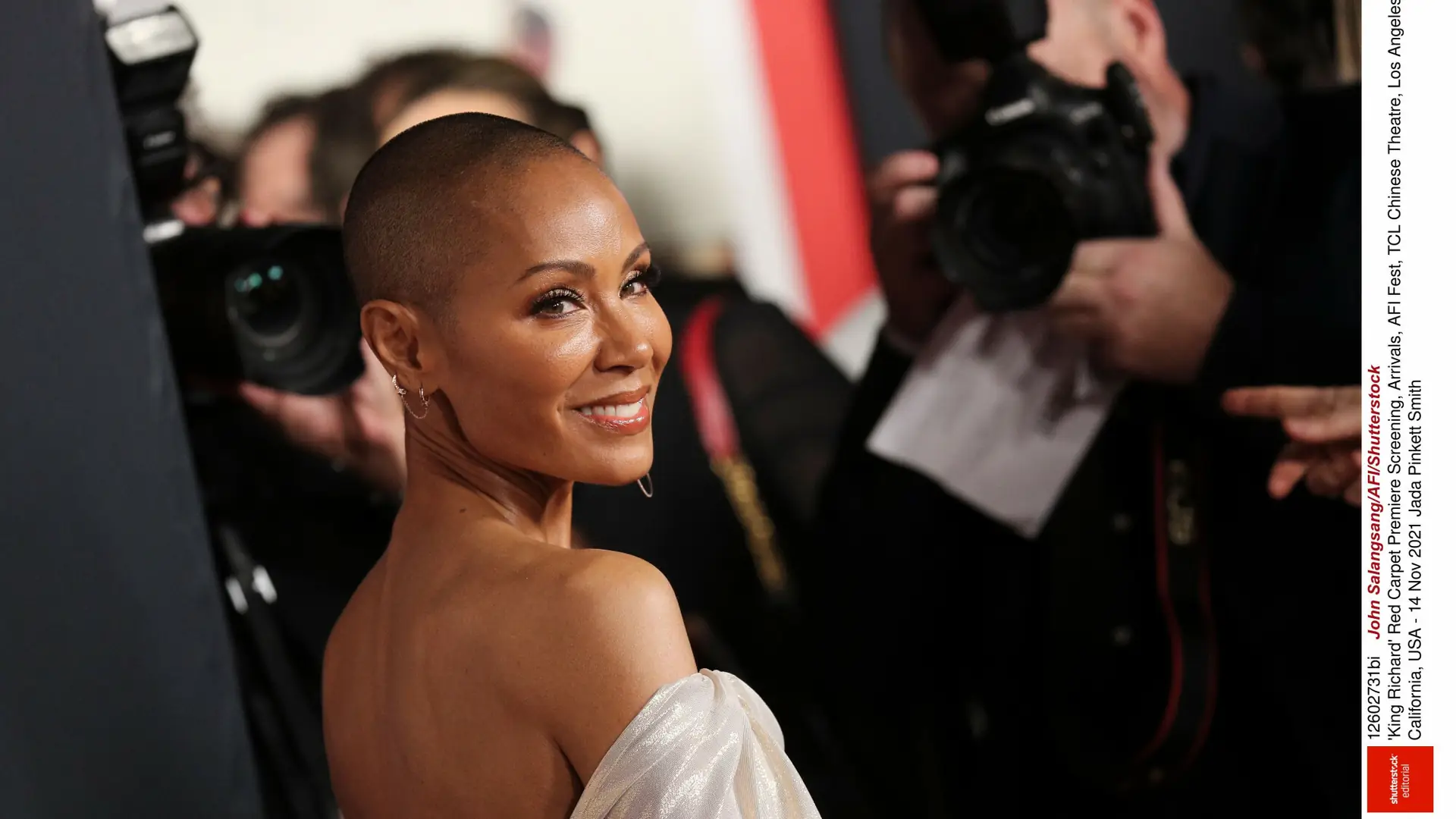 Jada Pinkett Smith od lat zmaga się z alopecją. Na tę przypadłość cierpi bardzo wiele kobiet