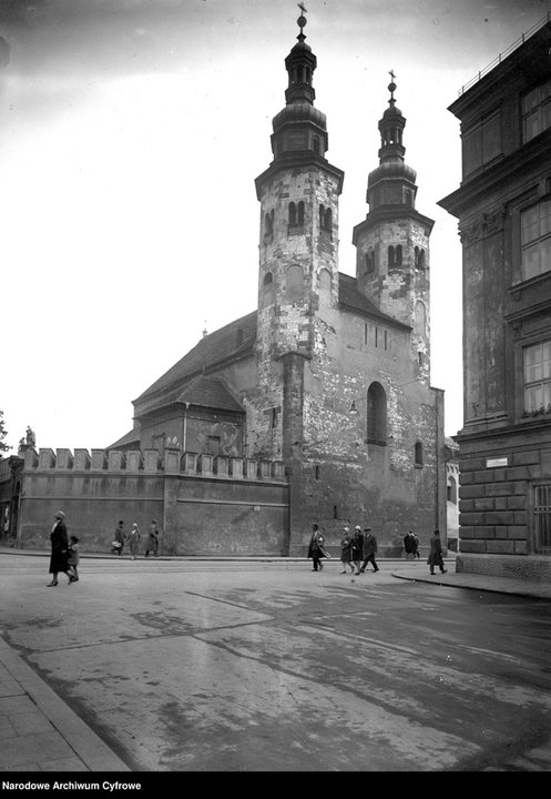 Kościół św. Andrzeja w latach 40.