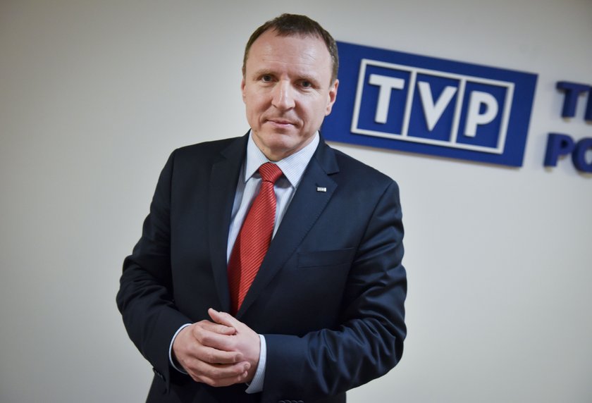 Tak Kurski podlizuje się Kaczyńskiemu. Miesięcznica w TVP