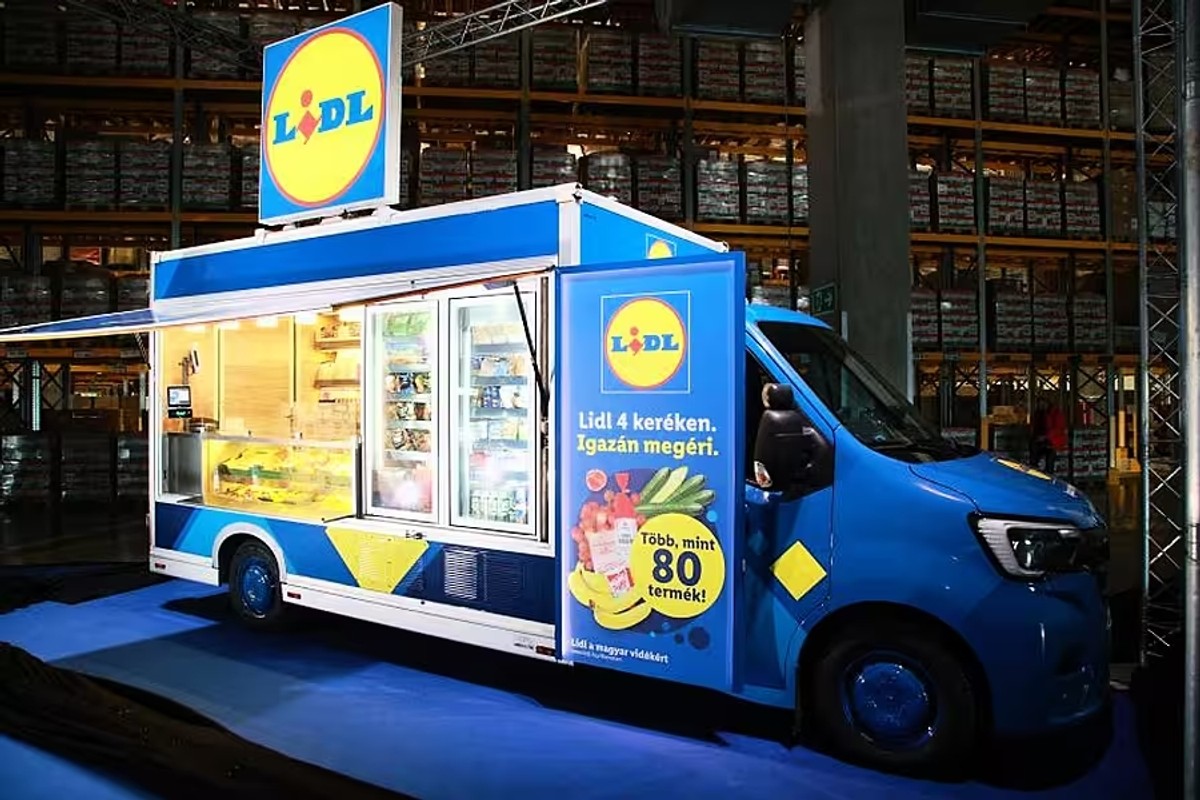 "Lidl na czterech kołach" będzie obsługiwać wioski na Węgrzech
