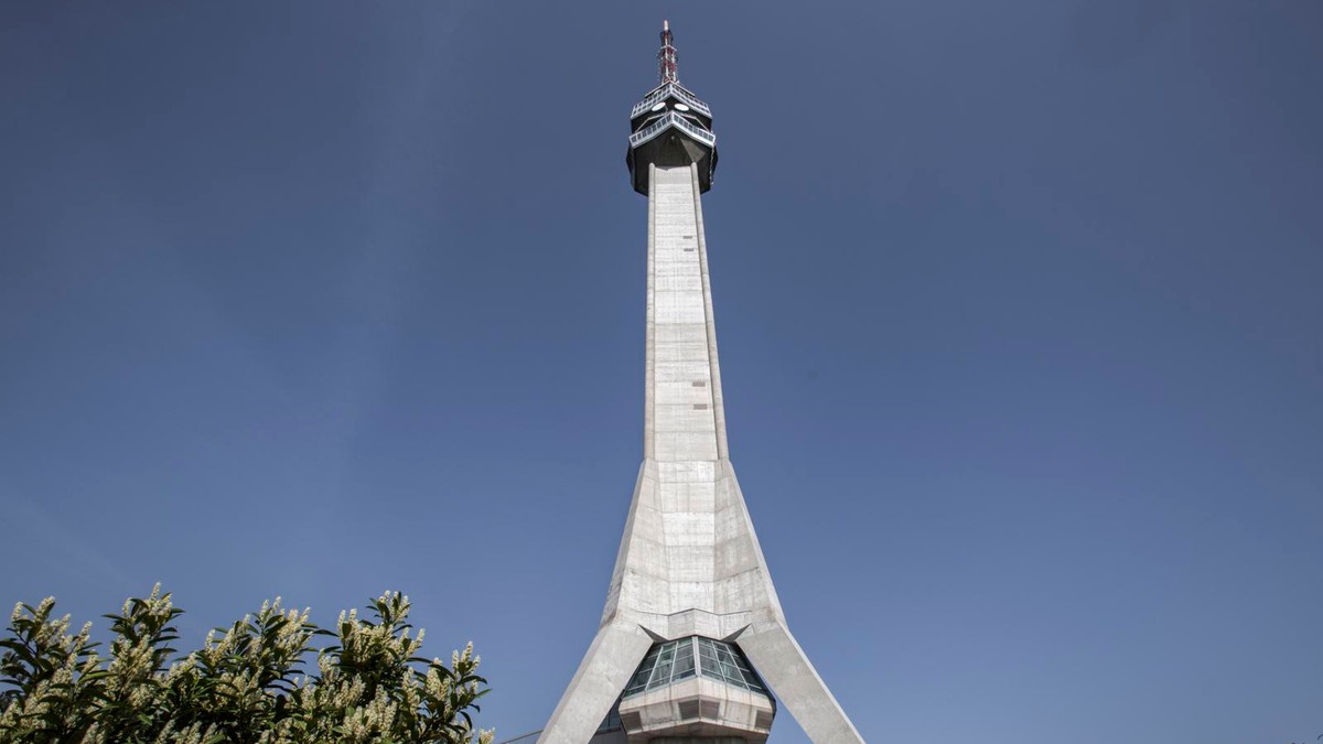 Avala toranj 300418 RAS foto o bunic preview