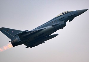 Ilustracija: Jurofajter tajfun