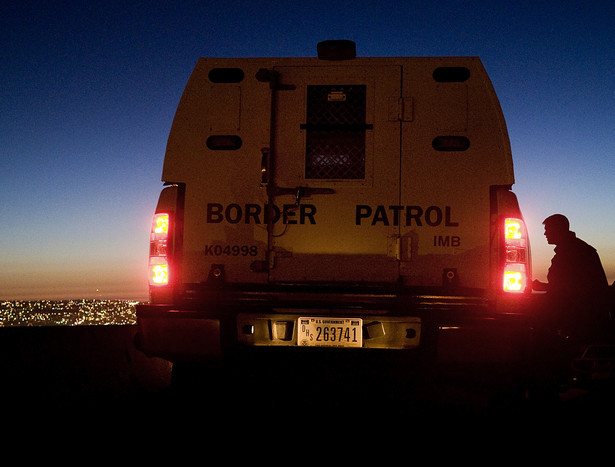 Amerykańska straż graniczna, przy granicy z Meksykiem