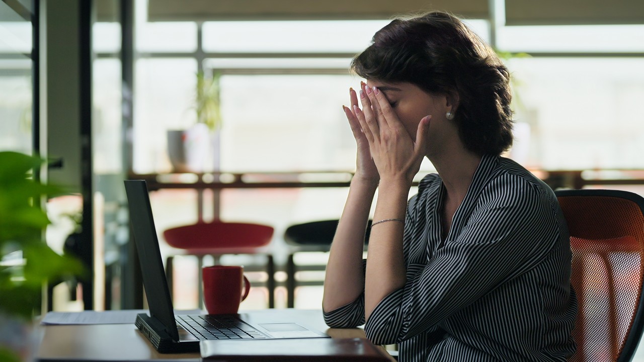 "Zawsze myślałam, iż coś jest ze mną nie tak". Diagnoza spóźniona o lata. Ekspertka: nikt niczego nie podejrzewa