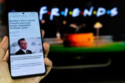 Śmierć Matthew Perry'ego. Jest przełom w sprawie, sprawczyni grozi 65 lat za kratkami