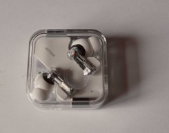 Nothing Ear - piękne i wypełnione dodatkowymi funkcjami słuchawki. A jak grają? [RECENZJA]