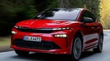Nowa Skoda wjeżdża do Polski. 20 000 aut sprzedali w ciemno. Ile kosztuje?