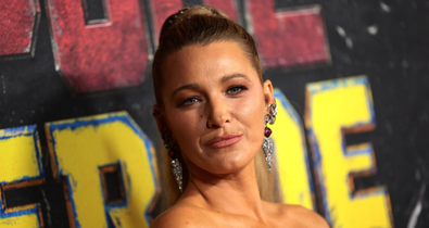 Nem térünk magunkhoz! Blake Lively elképesztő kreációban lopta el a show-t az új Deadpool film bemutatóján