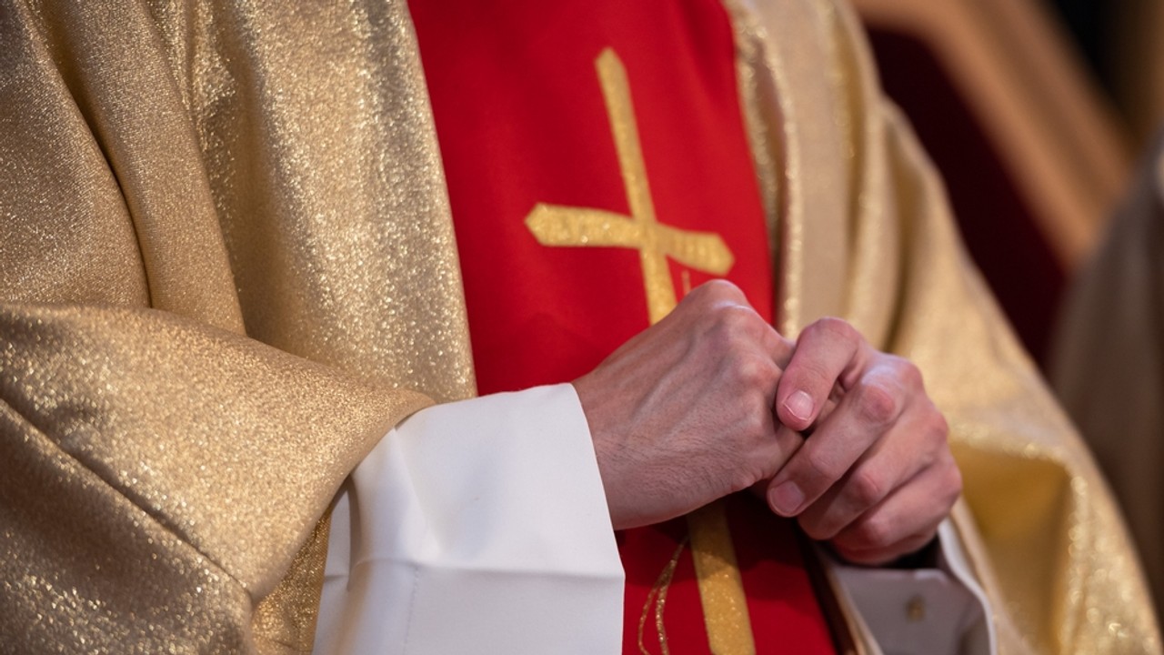 Ruszył proces księdza oskarżonego o wykorzystywanie seksualne kobiet. To były koordynator Światowych Dni Młodzieży