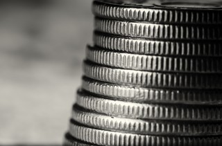 Waluty z internetu na różnych zasadach