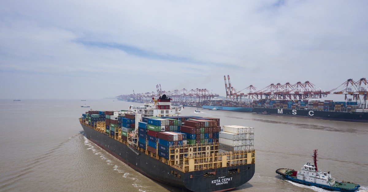 Między cłem a wolnym handlem. Rola importu w globalnej gospodarce