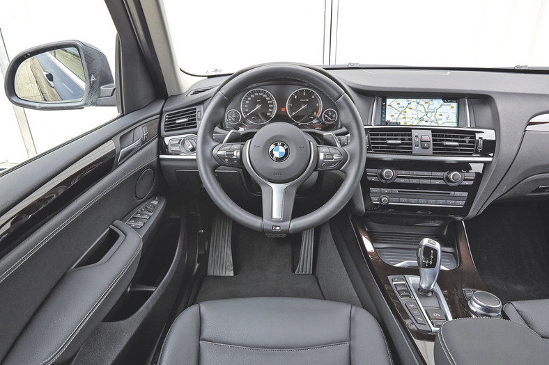 Nowe Audi Q5 kontra BMW X3, Land Rover Discovery Sport i Mercedes GLC
