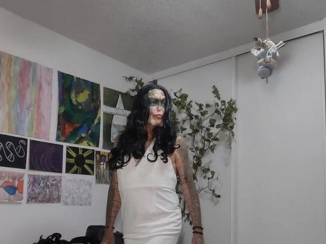 Žena koja je odlučila da postane zmaj, Foto - skrinšot, Instagram