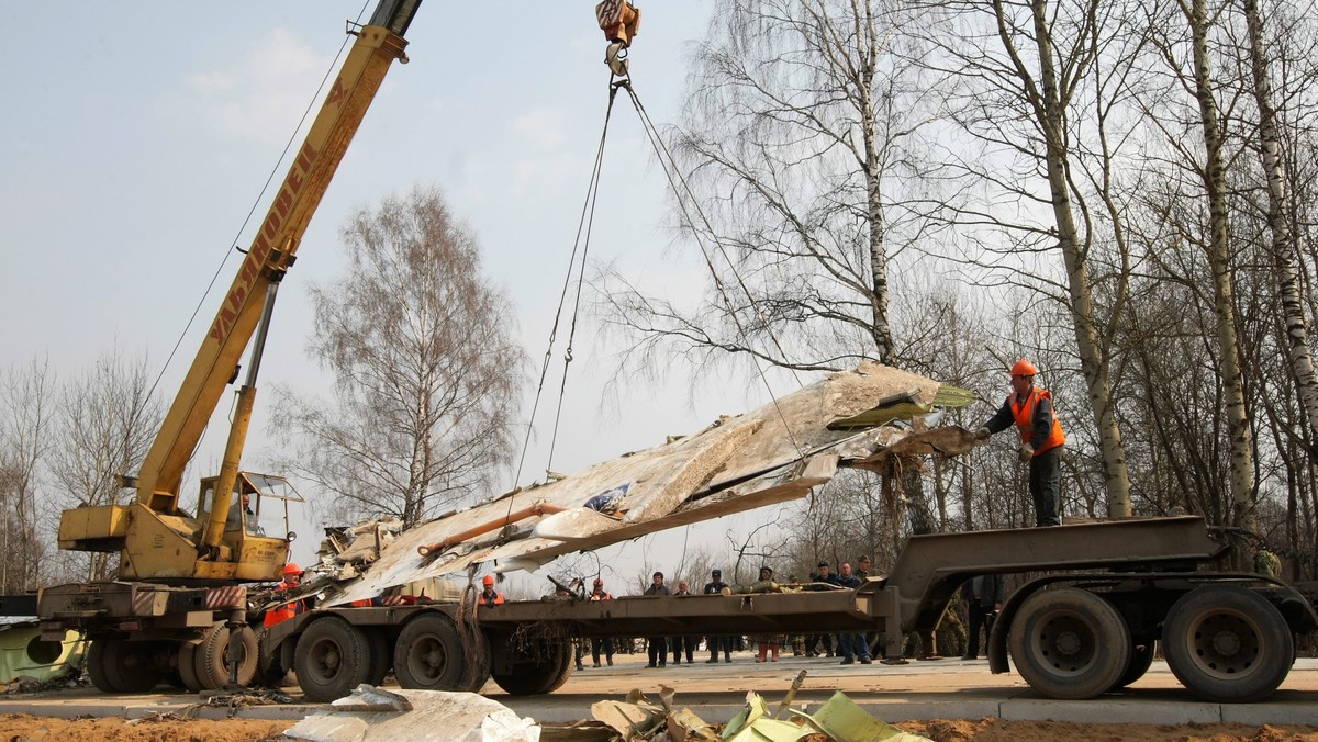 Wizyta polskich prokuratorów w Smoleńsku. Problemy dziennikarzu