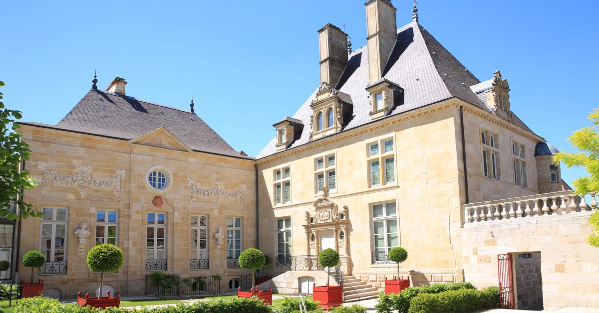 Kolejny skarb ukradziony we Francji. Znikają złoto i klejnoty w muzeach w całym kraju