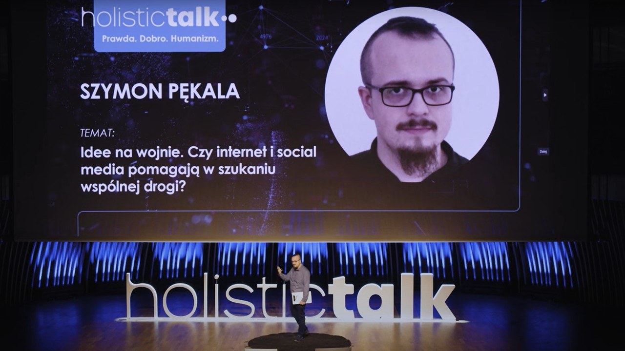 Internet nas łączy czy dzieli? "W bańkach nie ma miejsca na prawdziwe relacje"