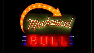 KINGS OF LEON - "Mechanical Bull"