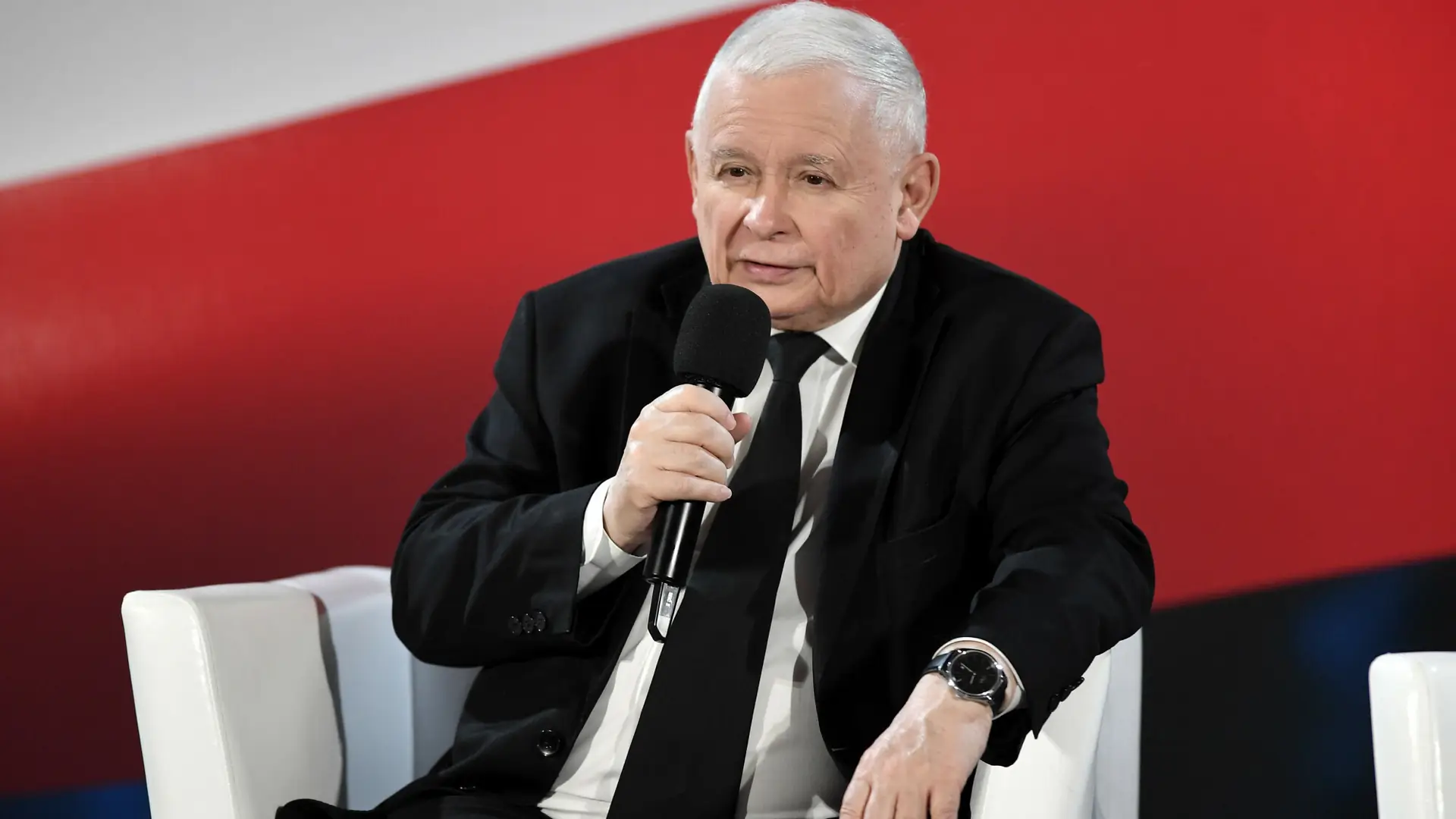 "Lewackie ideologie". Kaczyński wyliczył, przed czym zamierza chronić uczniów