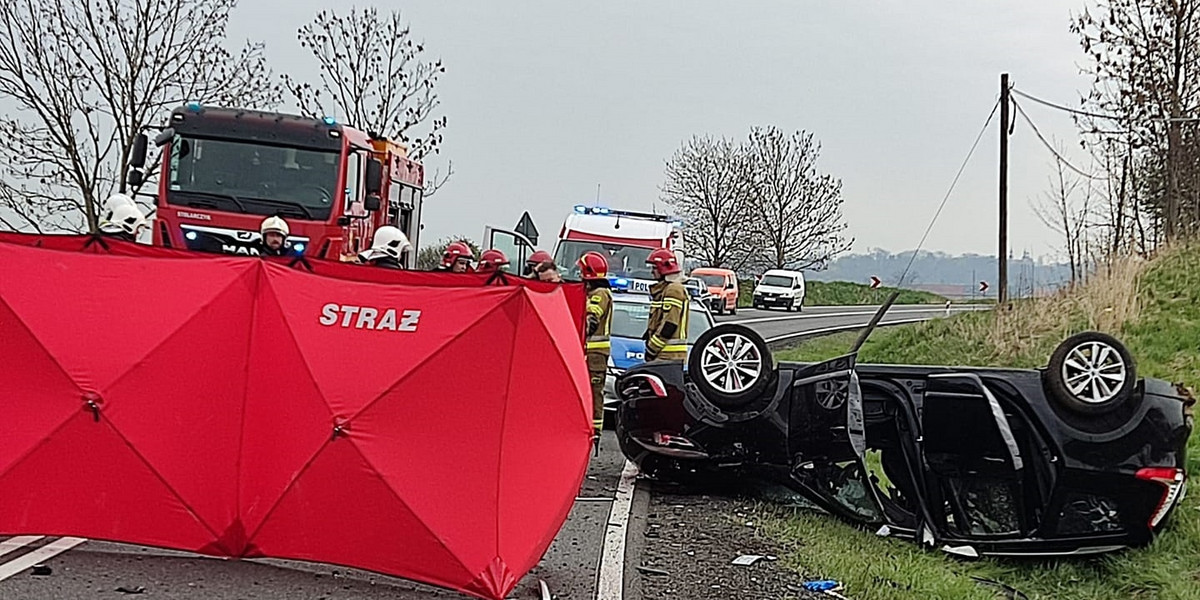 Tragiczny wypadek na DK40 pod Głogówkiem. Zderzenie z ciężarówką