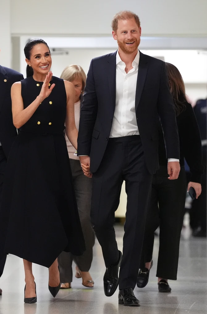 Megan Markl prilikom posete Kraljevskoj dečjoj bolnici u Melburnu