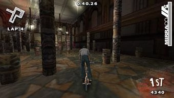 Screen z gry "Dave Mirra BMX Challenge"