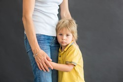 Zasiłek rodzinny 2025. Ile wynosi i jak składać wniosek?