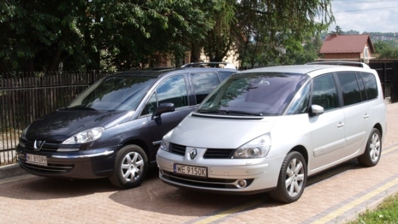 Renault Espace vs Peugeot 807