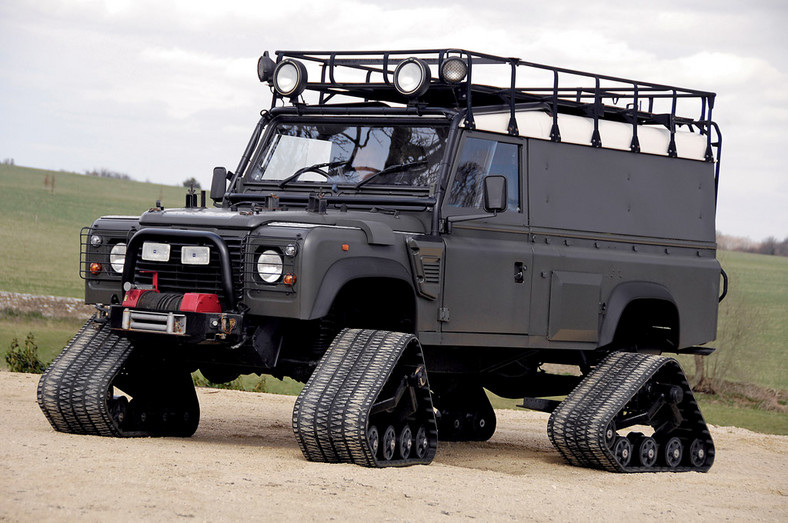 Land Rover Defender: legenda off-roadu