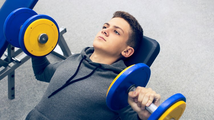 súlyzós edzés, kamas, serdülő, sport