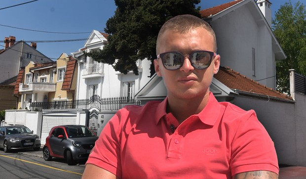 Ko je vlasnik kuće u kojoj živi Stefan Karić