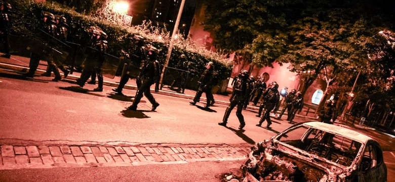 Zamieszki we Francji. "Ten kraj jest w chaosie", "boję się wychodzić z domu"