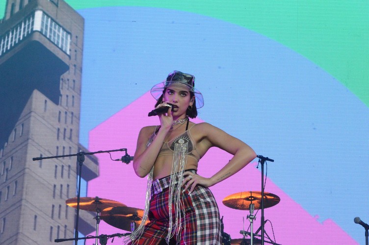 Dua Lipa podczas Orange Warsaw Festival. 1 czerwca 2018