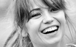 'Ania' na Netflixie. Kiedy premiera filmu o Annie Przybylskiej?